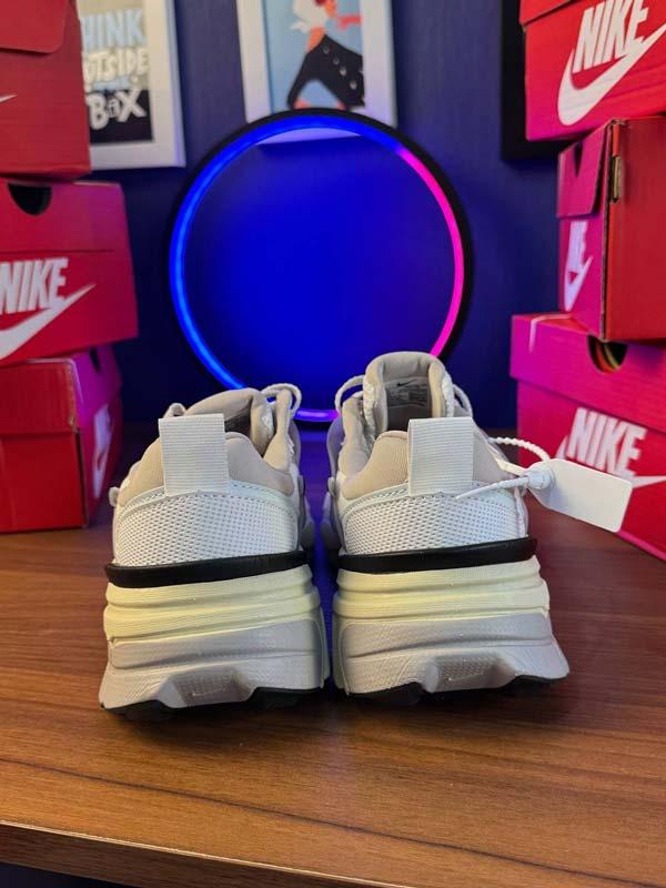 Nike v2k نایک ویتوکی