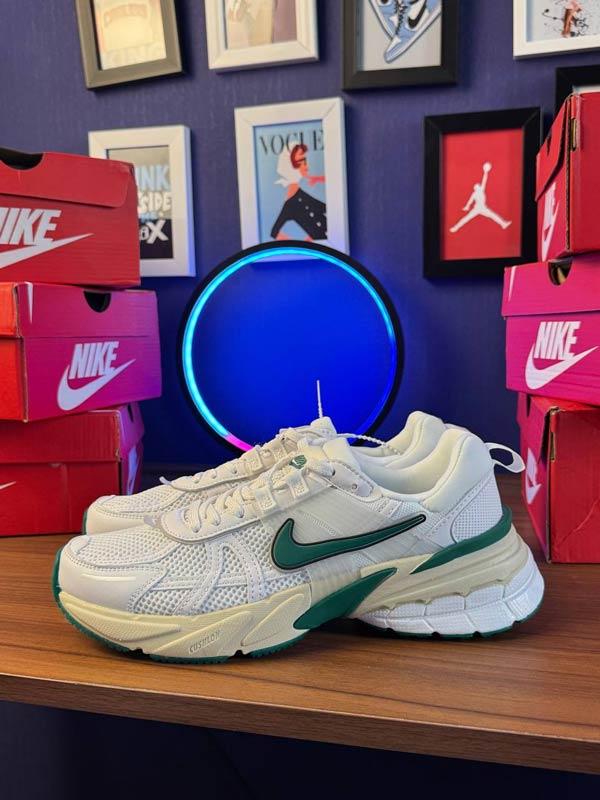 Nike v2k نایک ویتوکی