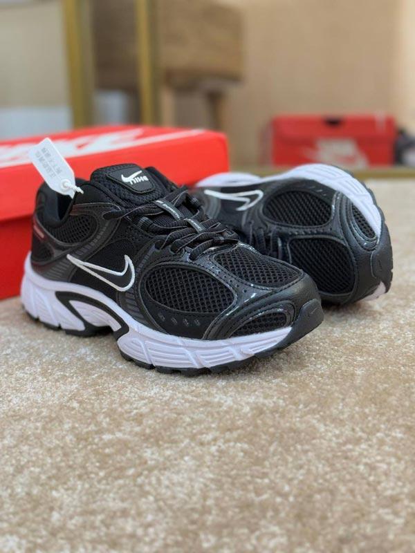 Nike کتانی نایک