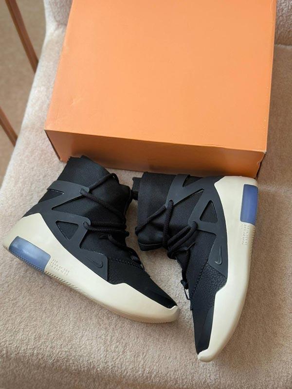 Nike fear of god نایک فیر آف گاد