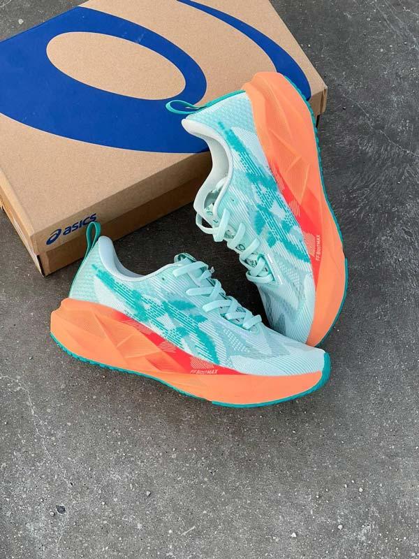 Asics noa آسیکس نوا