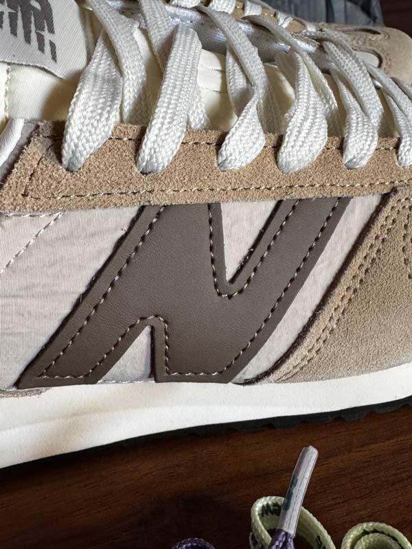 Newbalance کتانی نیوبالانس