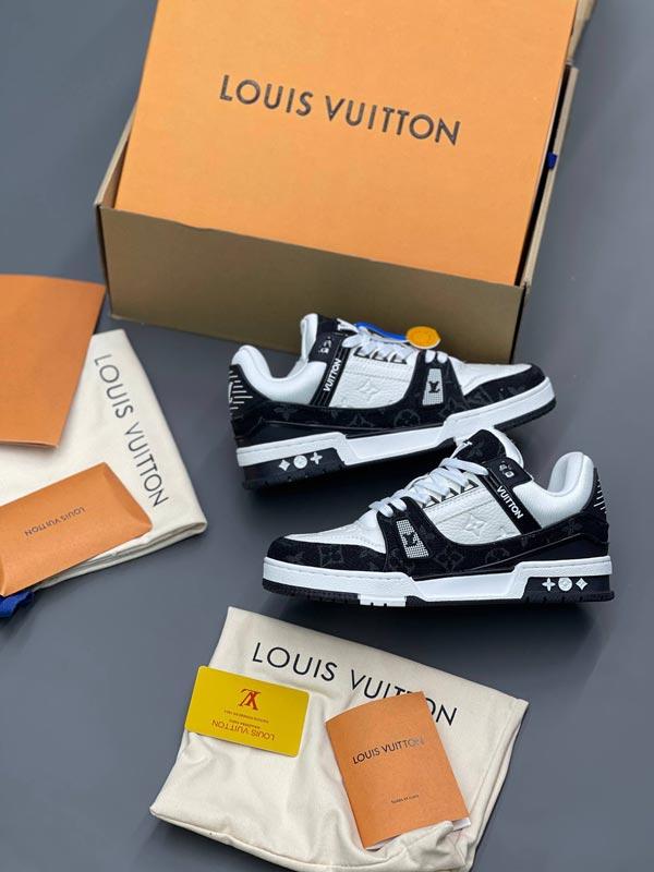 Louis Vuitton کتانی لویی ویتون