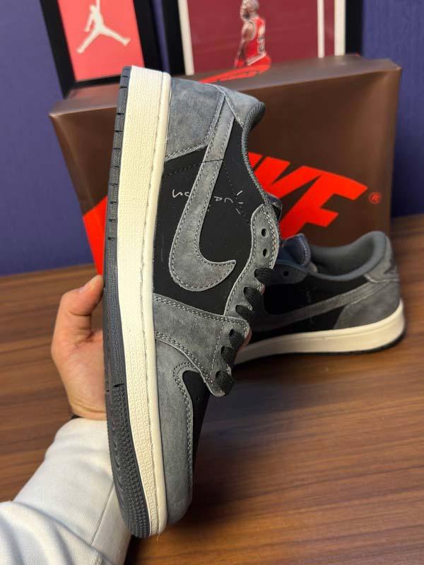 Nike jordan travis scott نایک جردن ترویس اسکات