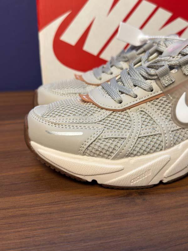 Nike v2k نایک ویتوکی