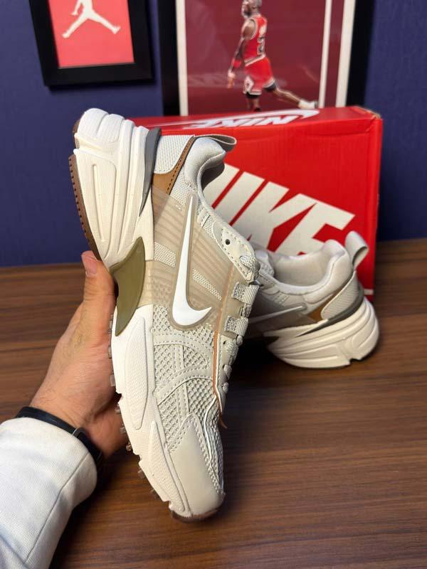 Nike v2k نایک ویتوکی