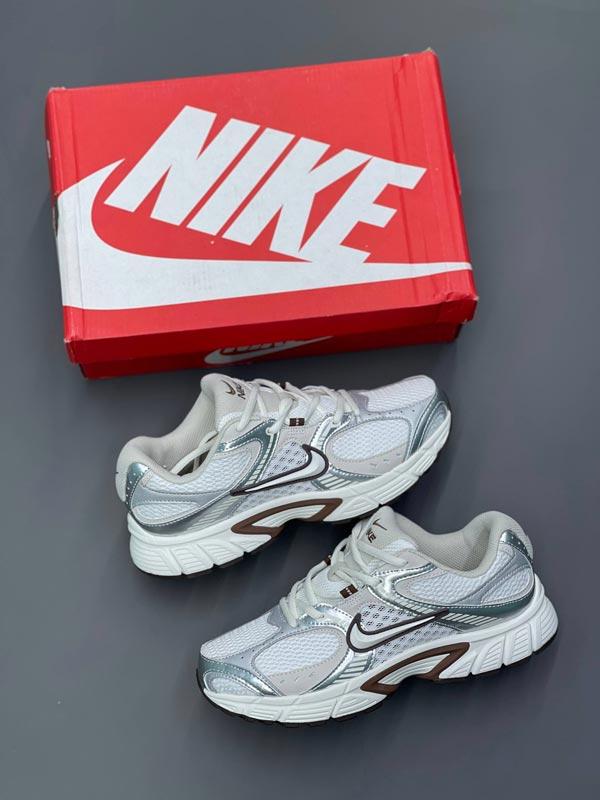 Nike v5 نایک