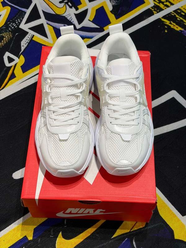 Nike v2k نایک ویتوکی
