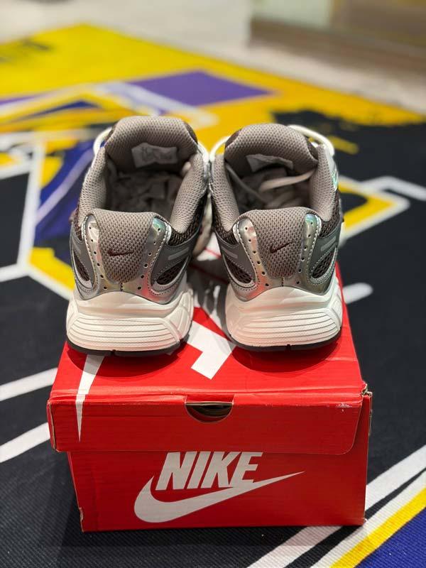 Nike v5 نایک وی فایو