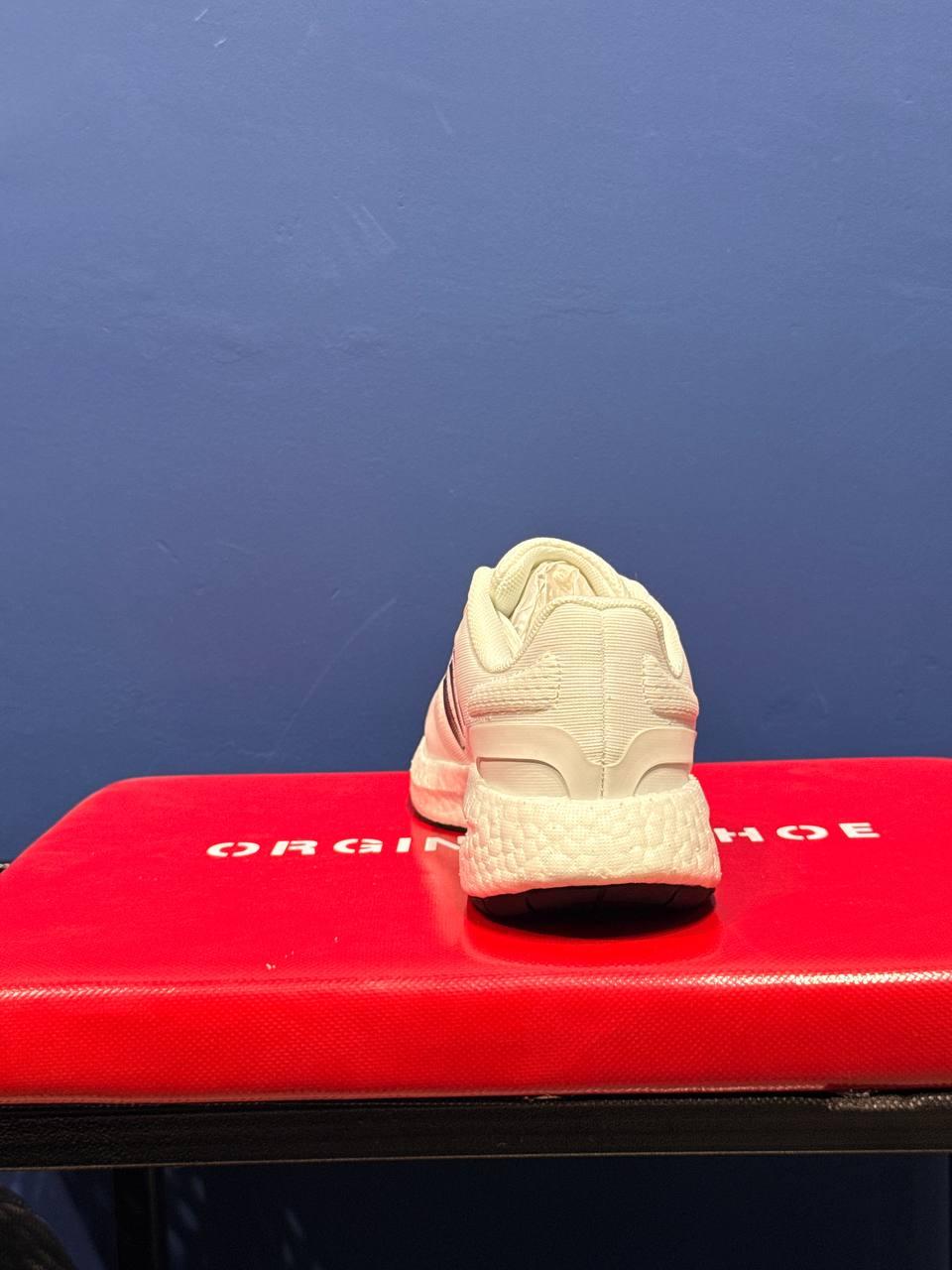 Adidas runfalcon آدیداس سفید