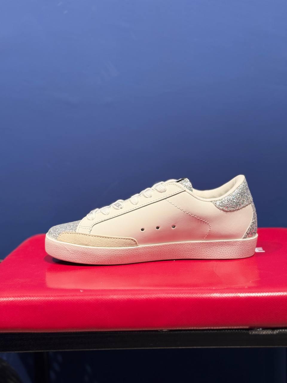 Golden goose گلدن گوس