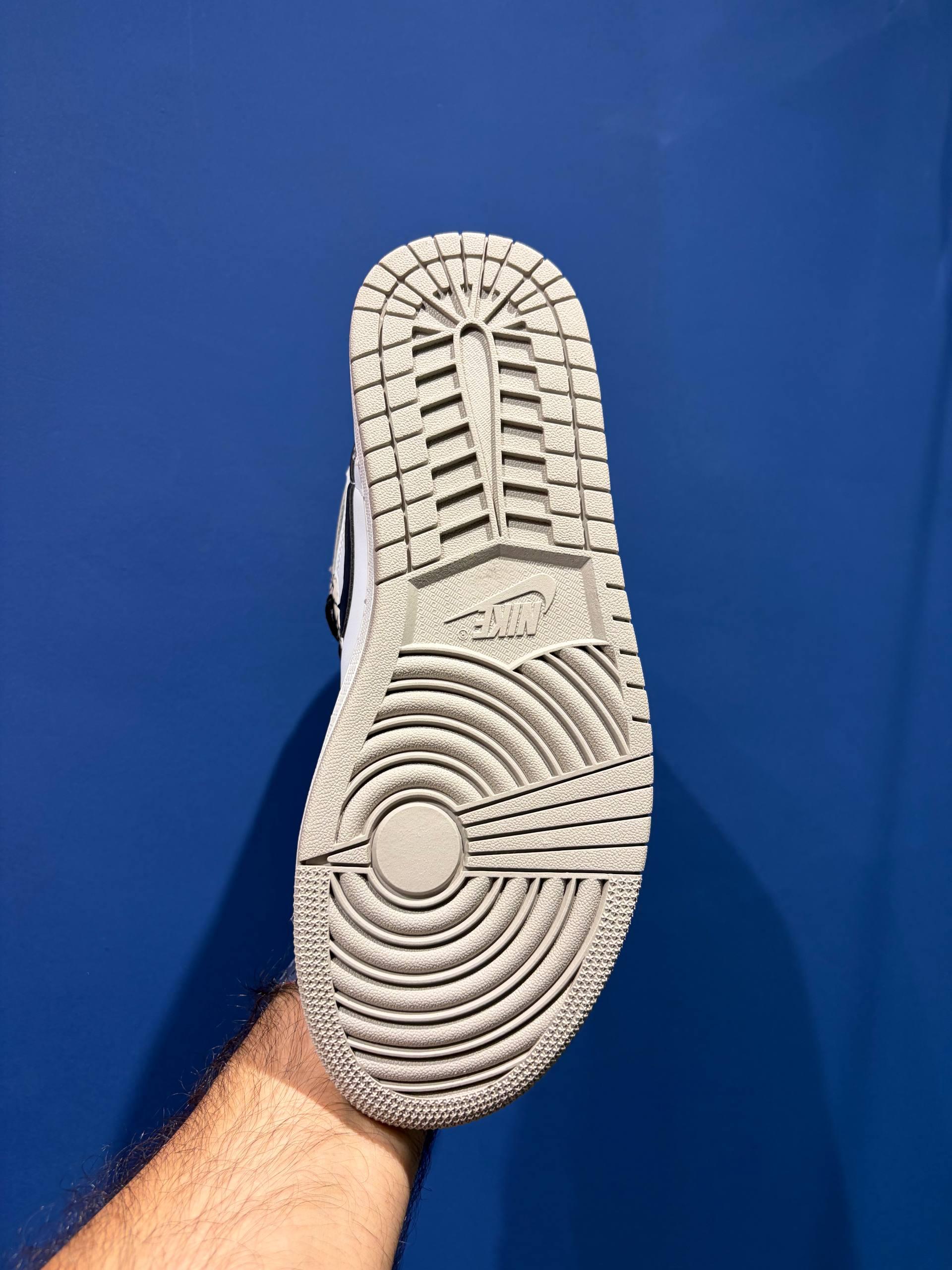 Nike air jordan 1 نایک جردن 1 ساقدار