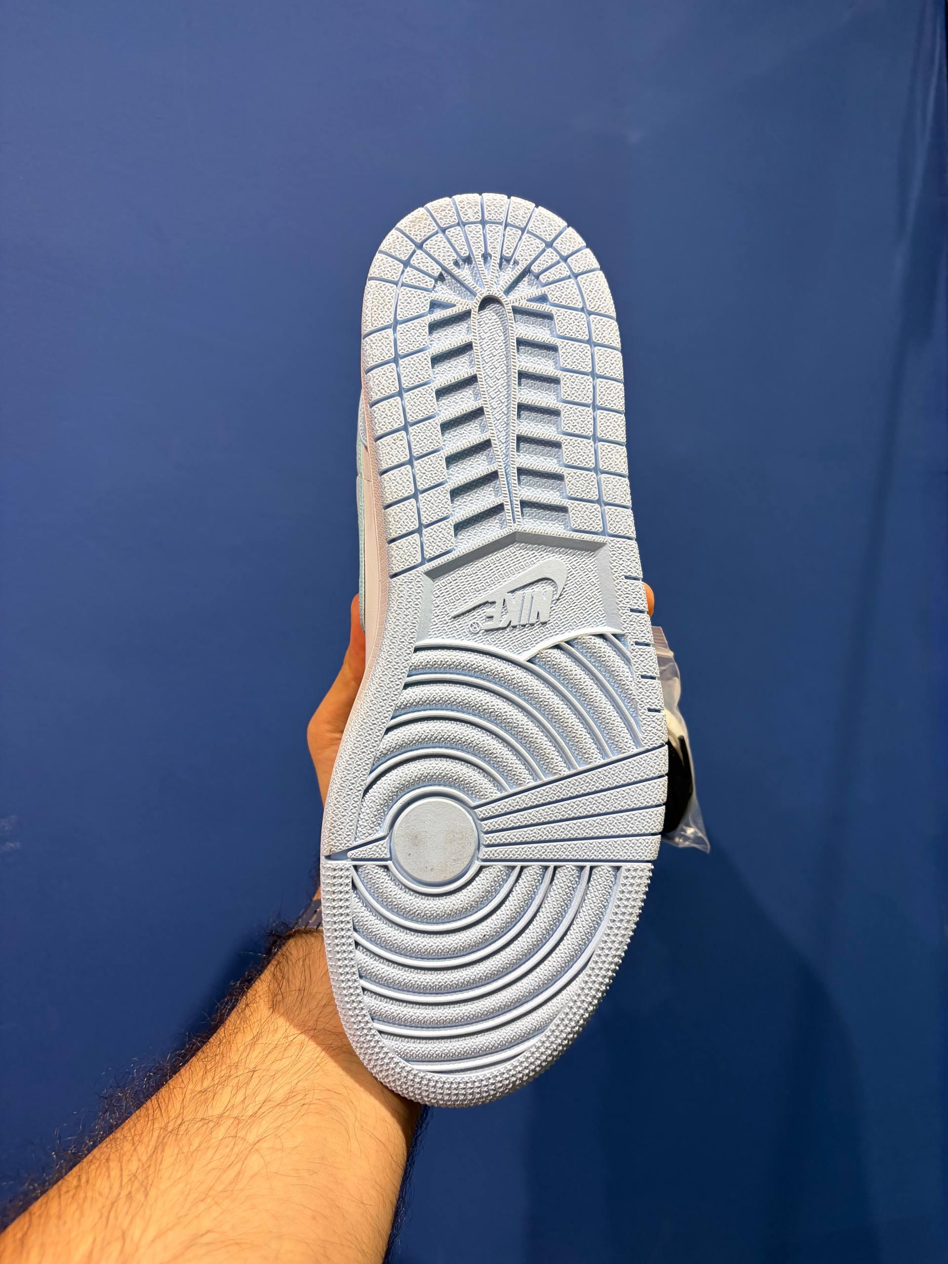 Nike air jordan 1 low ice blue نایک ایر جردن 1 لو آیس بلو