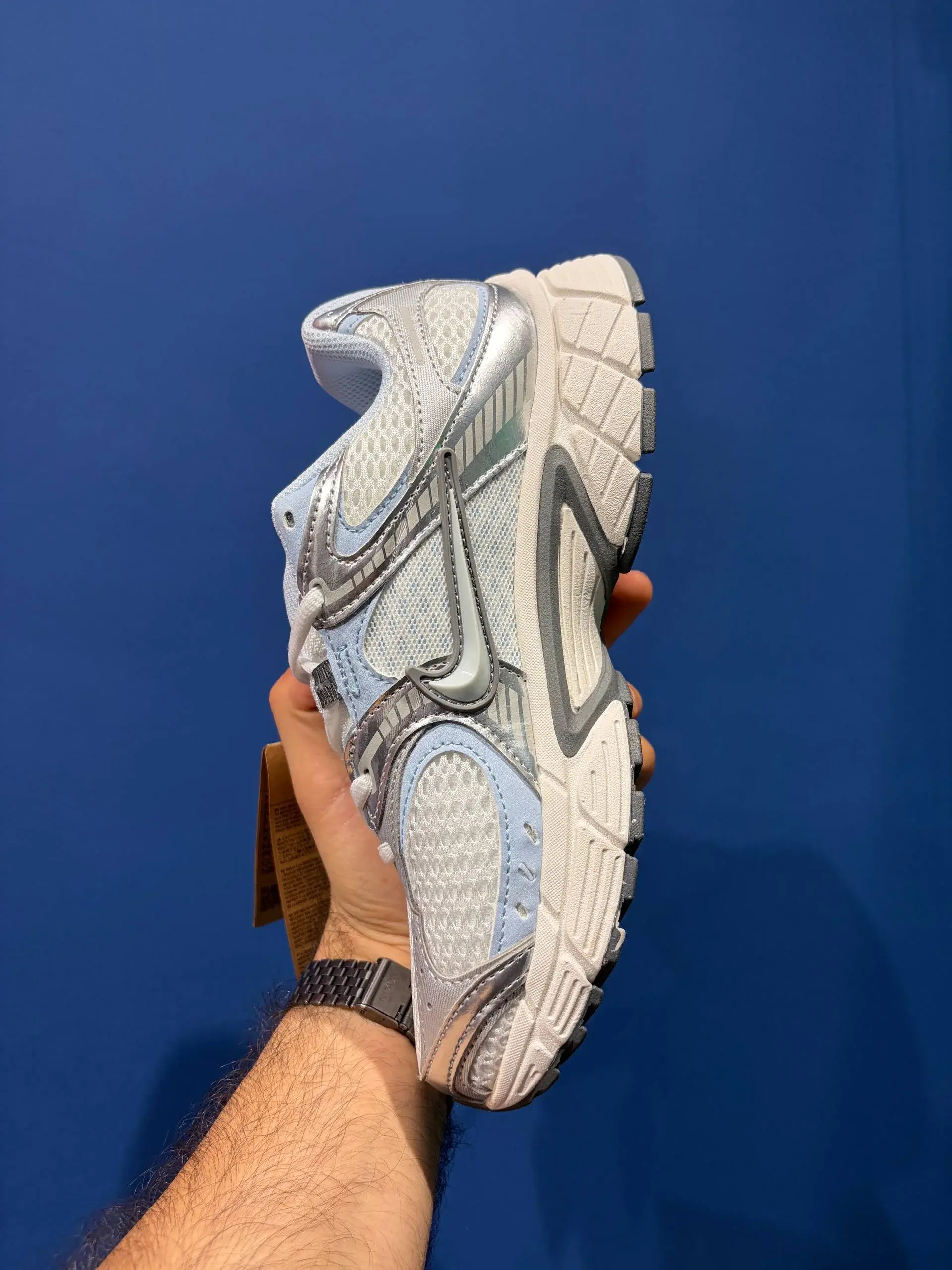 Nike v5 نایک وی فایو