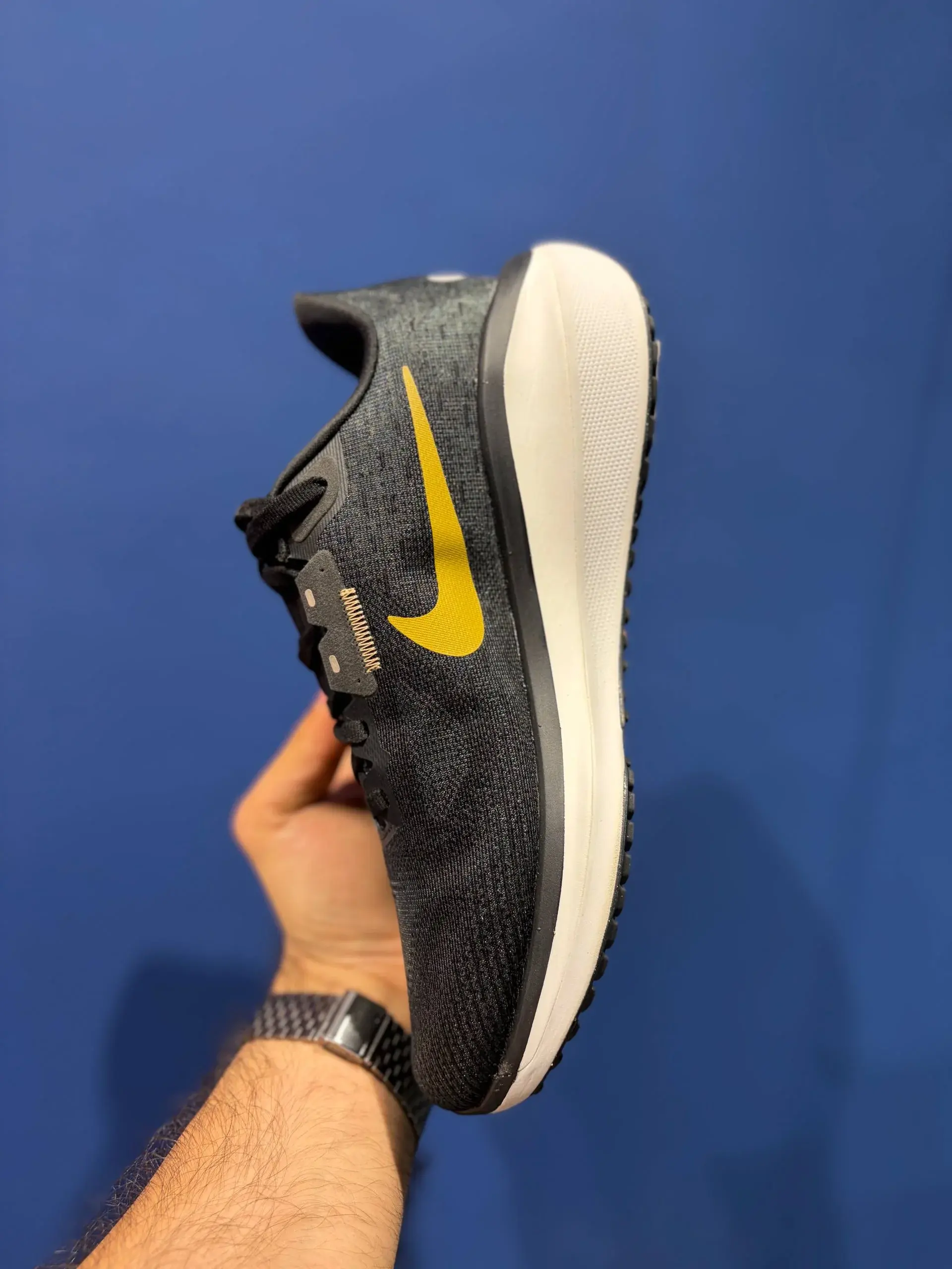 Nike zoom vomero 17 نایک زوم وومرو 17