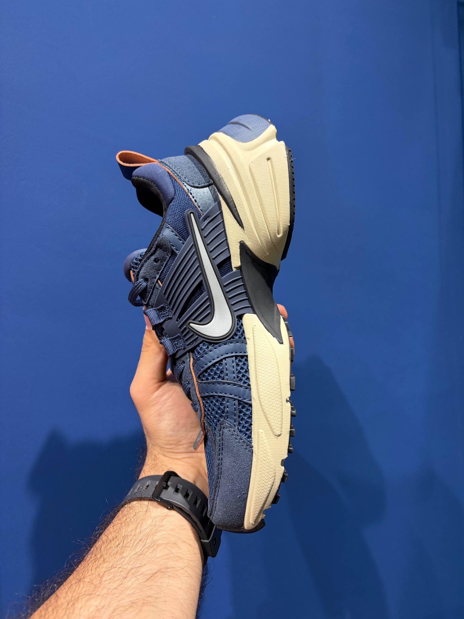 Nike v2k نایک ویتوکی سرمه ای