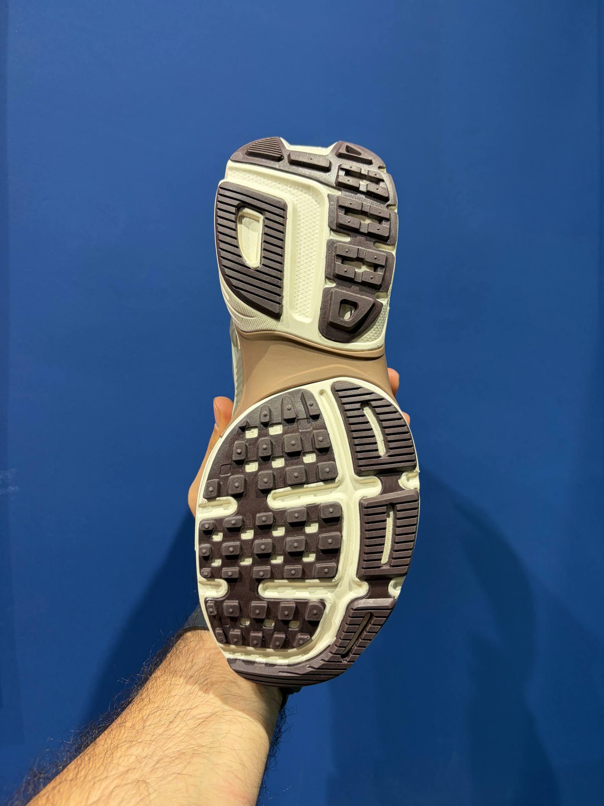 Nike v2k mocha نایک ویتوکی موکا