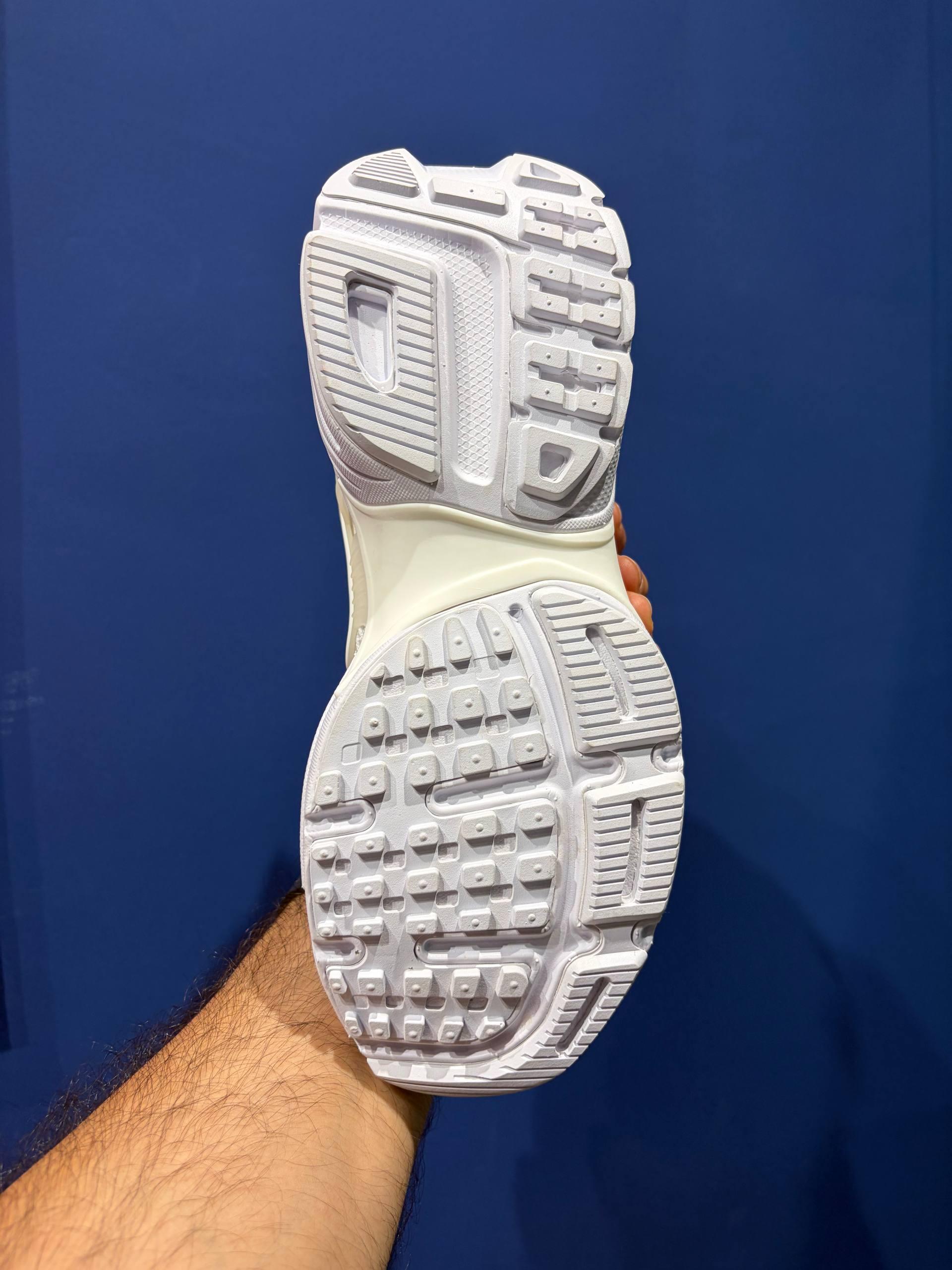 Nike v2k white نایک ویتوکی سفید