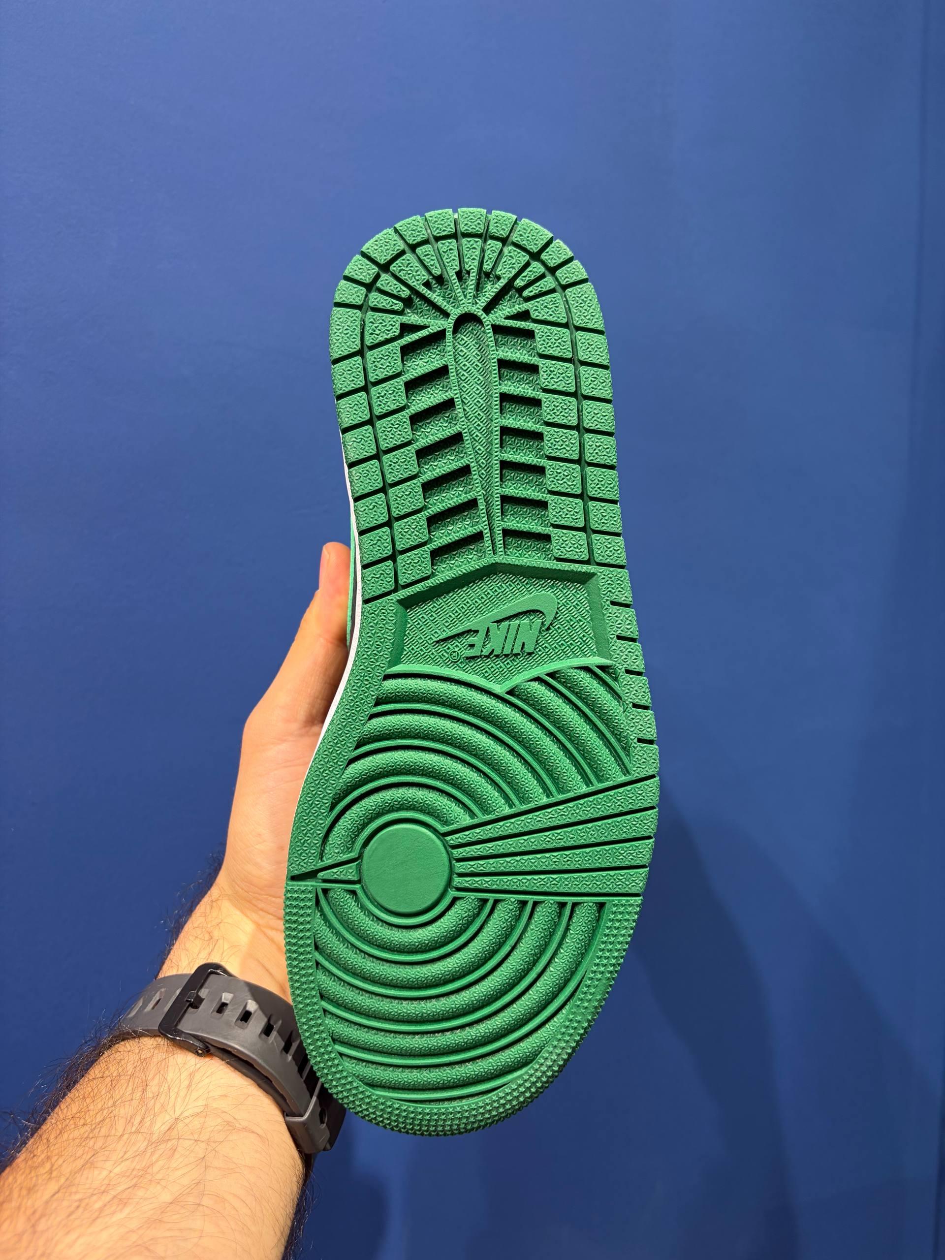 Nike air jordan 1 high pine green نایک ایر جردن 1 ساقدار سبز