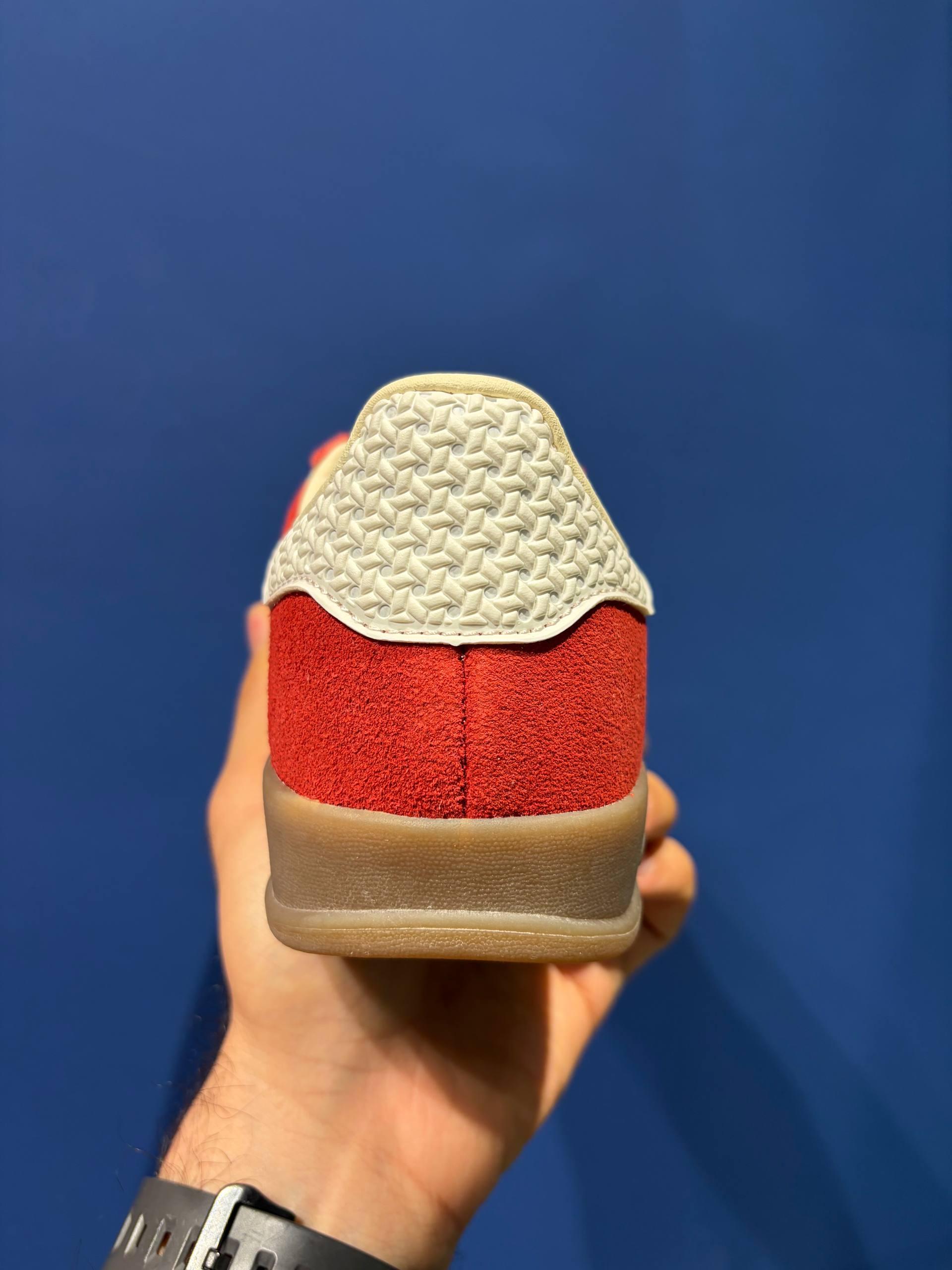 Adidas gazelle red آدیداس قزل قرمز بافتی