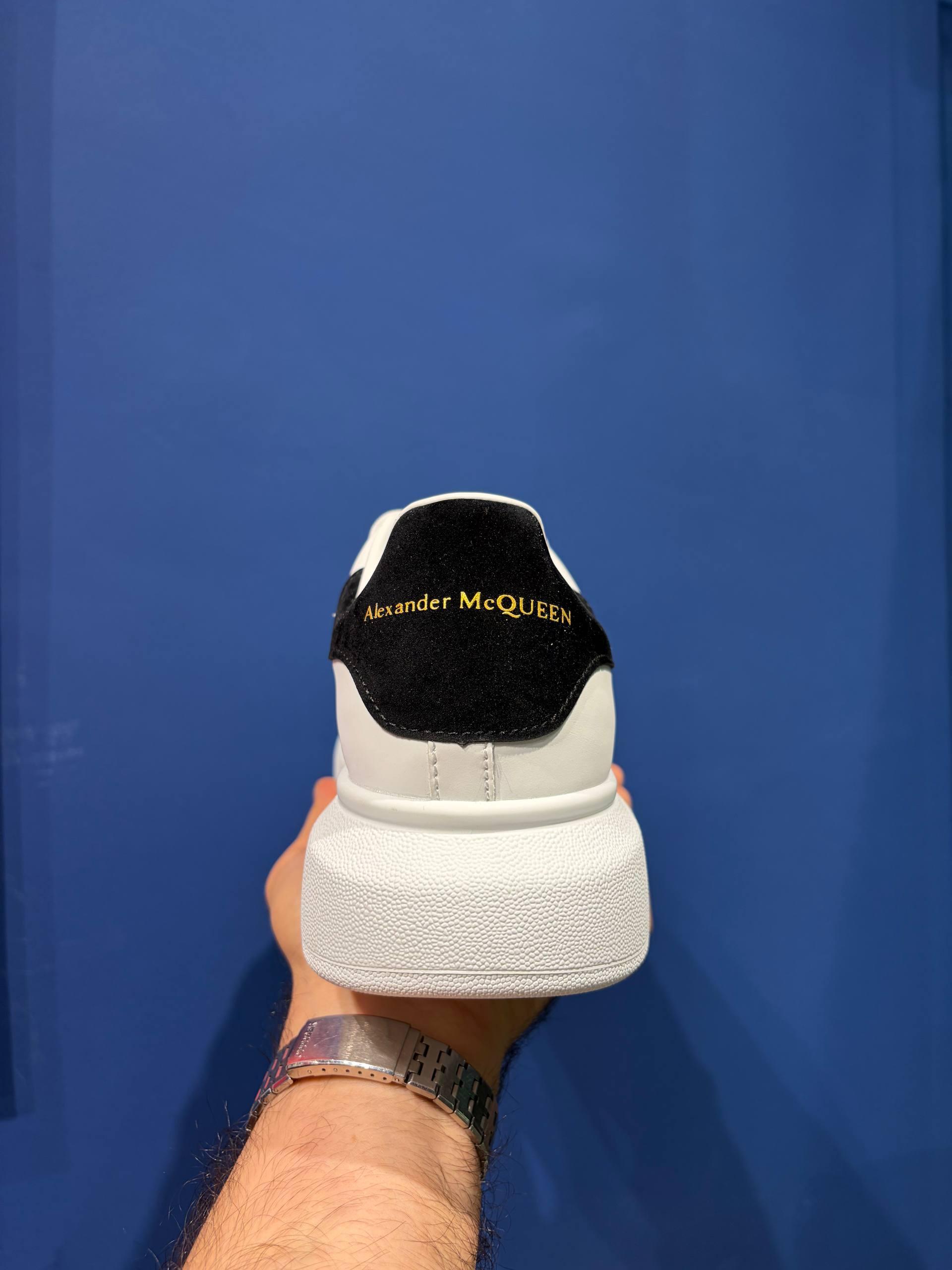 Alexander mcqueen الکساندر مک کویین