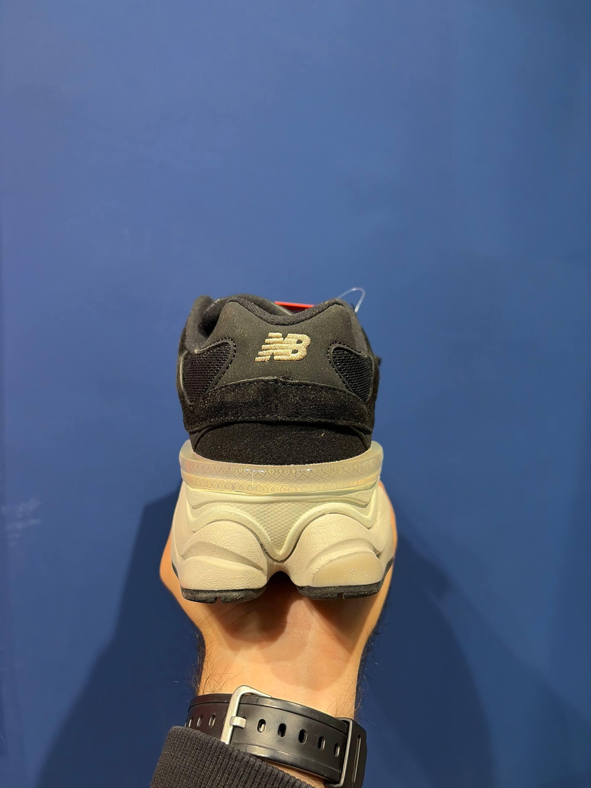Newbalance 9060 نیوبالانس 9060