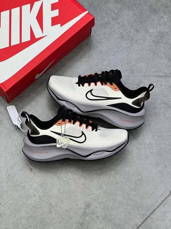 Nike zoom نایک زوم