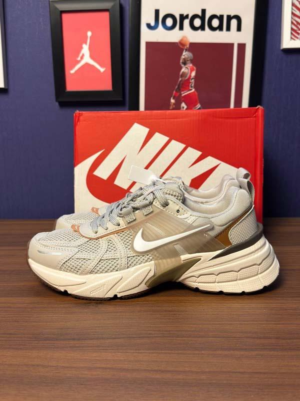 Nike v2k نایک ویتوکی