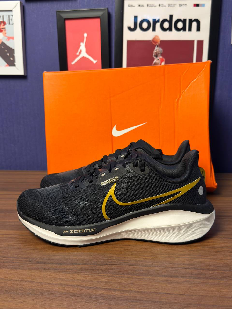 Nike zoom vomero 17 نایک