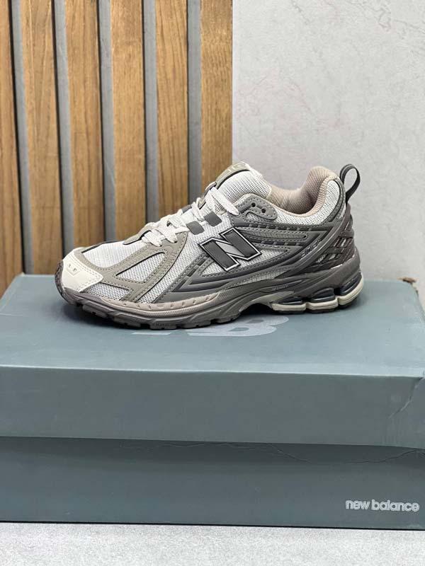 Newbalance 2002r نیوبالانس 2002