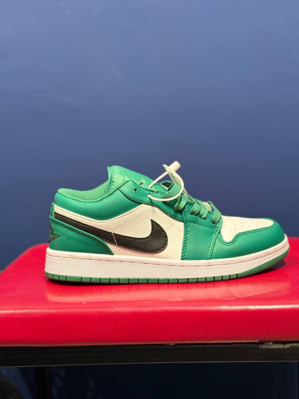 Nike air jordan 1 نایک جردن 1 سبز