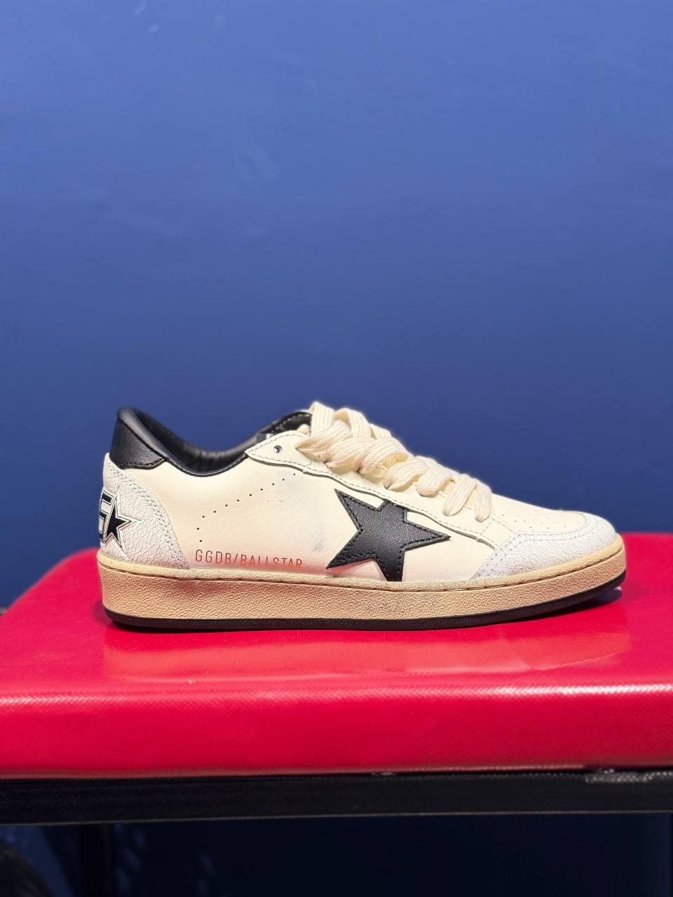 Golden goose گلدن گوس