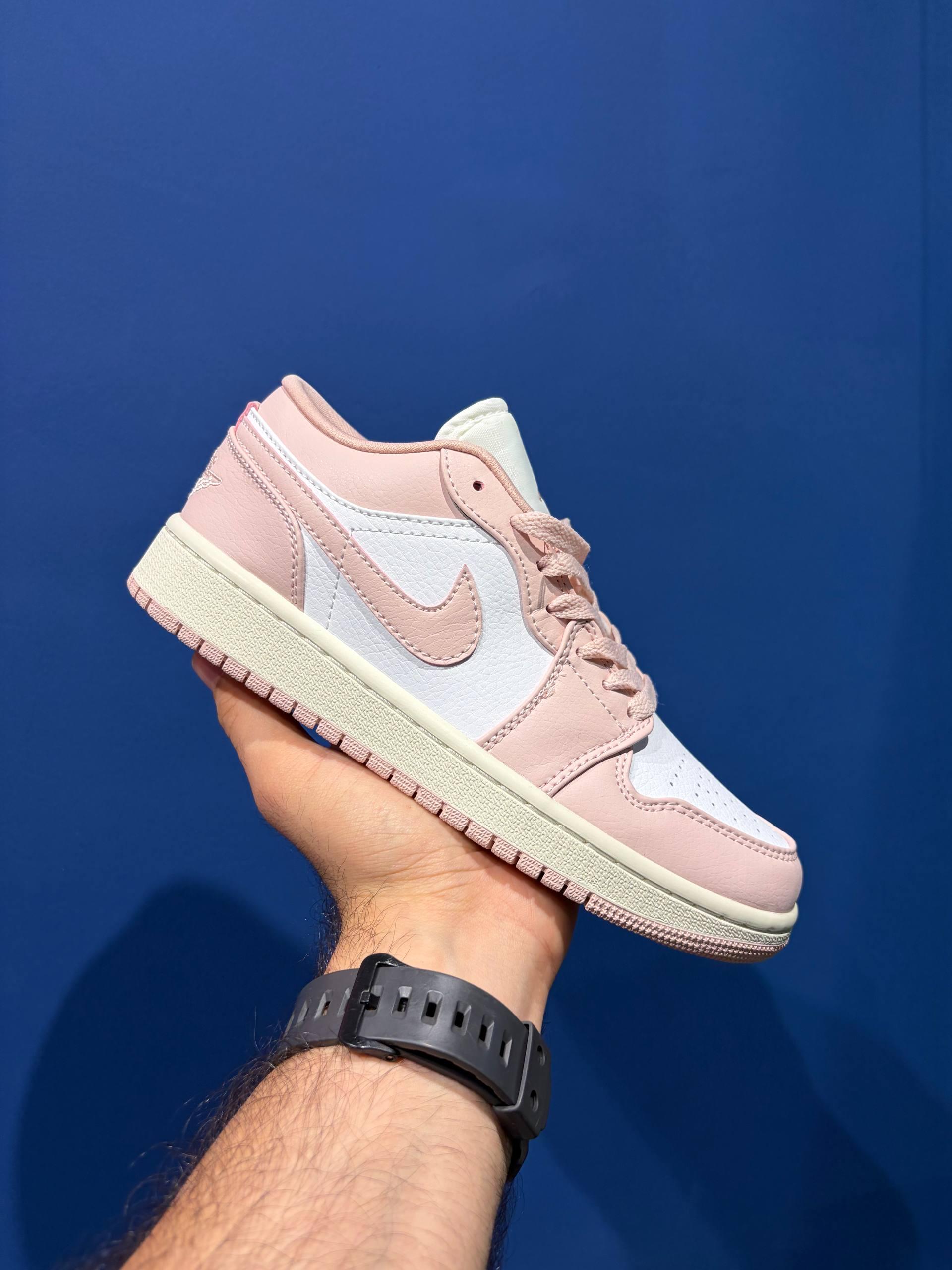Nike air jordan 1 نایک جردن 1 صورتی