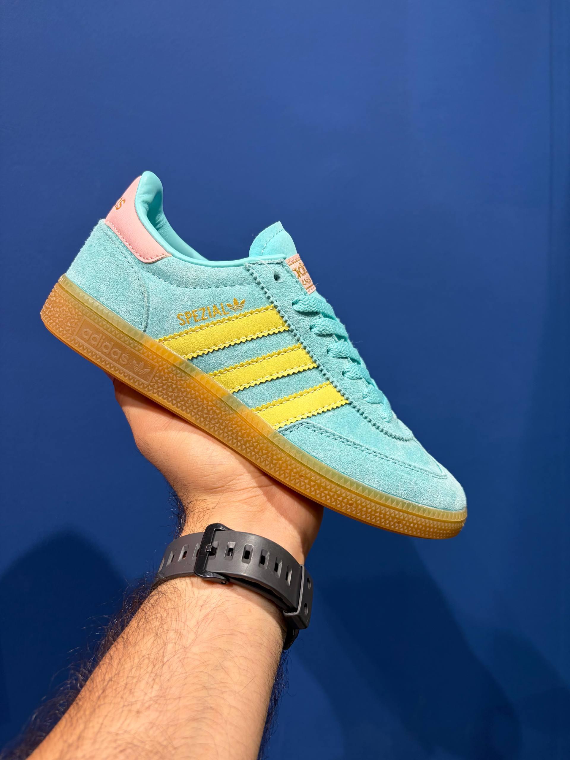 Adidas spezial آدیداس اسپیزال